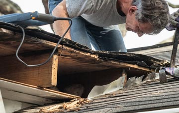 common causes of Woodrow fascia damage
